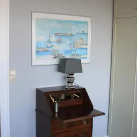 Lejlighed Zentral-gelegene-ferienwohnung-direkt-am-strand-mit-balkon *