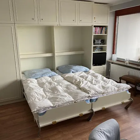 Zentral Gelegene Direkt Am Mit Balkon